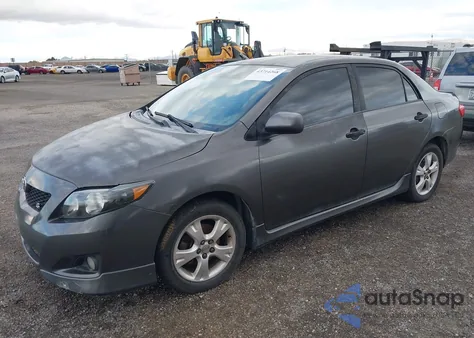 2010 Toyota Corolla S z USA, uszkodzony, nr VIN 1NXBU4EE2AZ240164